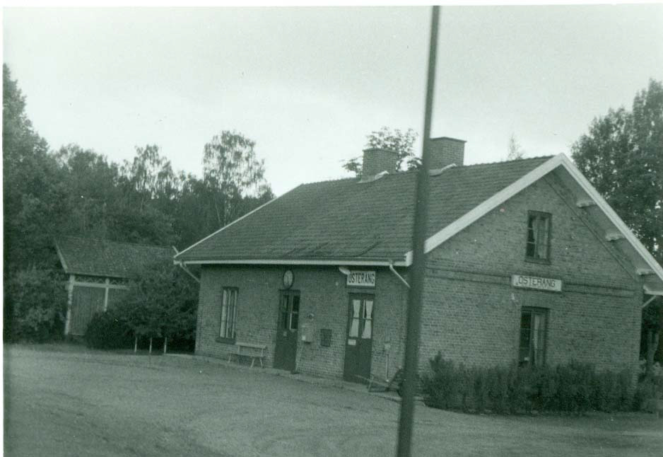 01650c Österängs station 1968