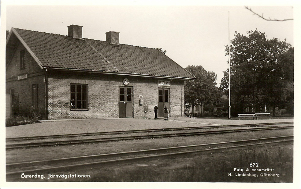 01650j Österängs station