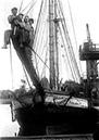 01655p  Årnäs hamn 1935